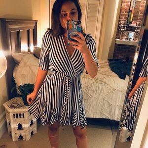 Great black and white dress